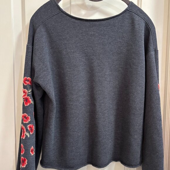 American Eagle Outfitters Embroidered Floral Sleeve Sweatshirt Gray M - Picture 6 of 11